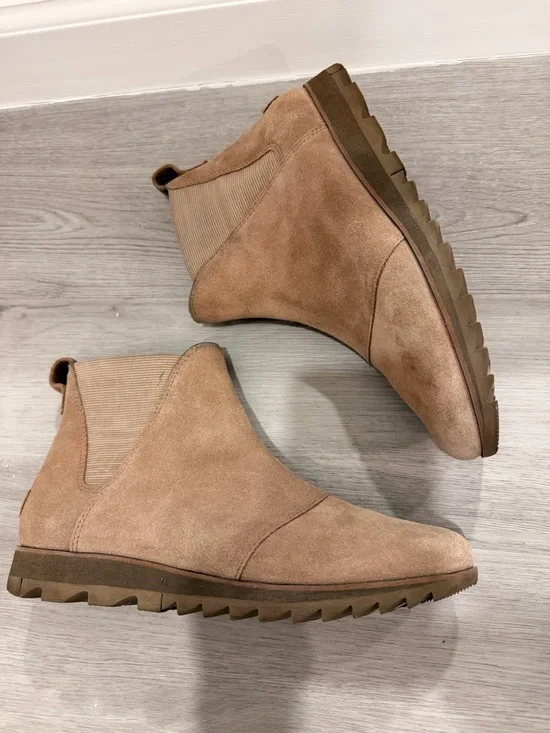Sorel Harlow Chelsea Boots Tan Suede
Waterproof Ankle Boot Women’s Size 8.5 - Picture 3 of 11